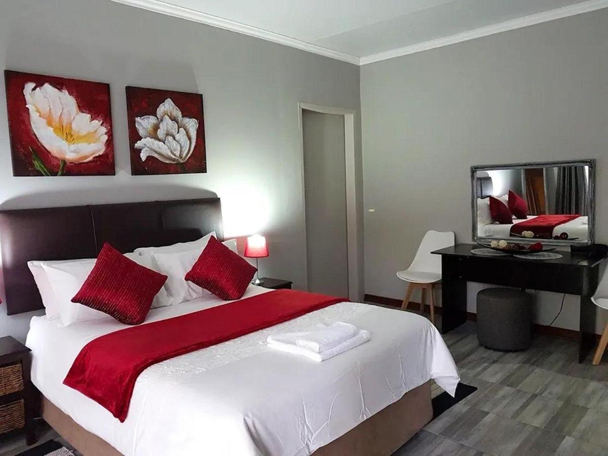 Gemstone Guest House Klerksdorp Εξωτερικό φωτογραφία