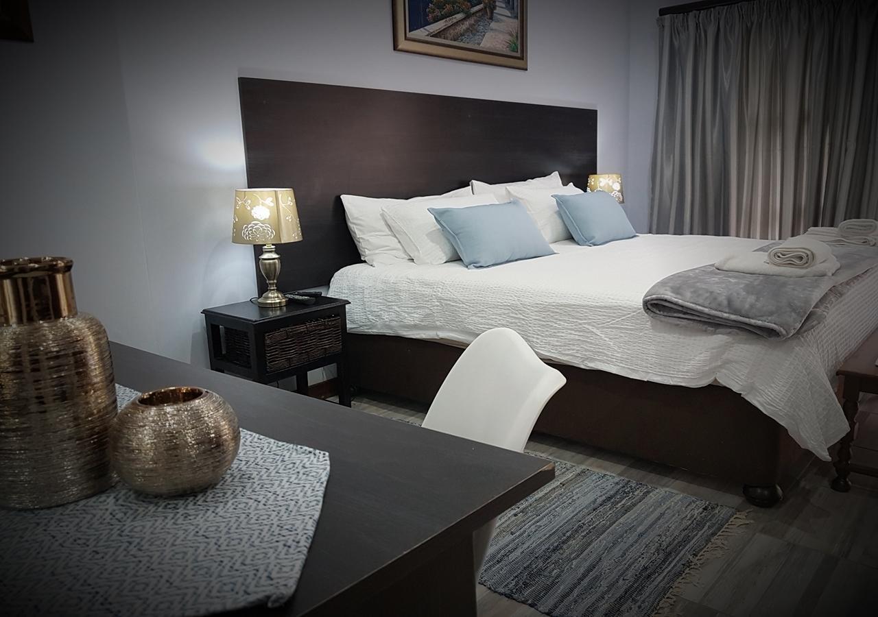 Gemstone Guest House Klerksdorp Εξωτερικό φωτογραφία